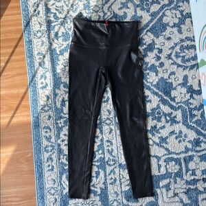 Spanx faux leather leggings size Large, like new, black